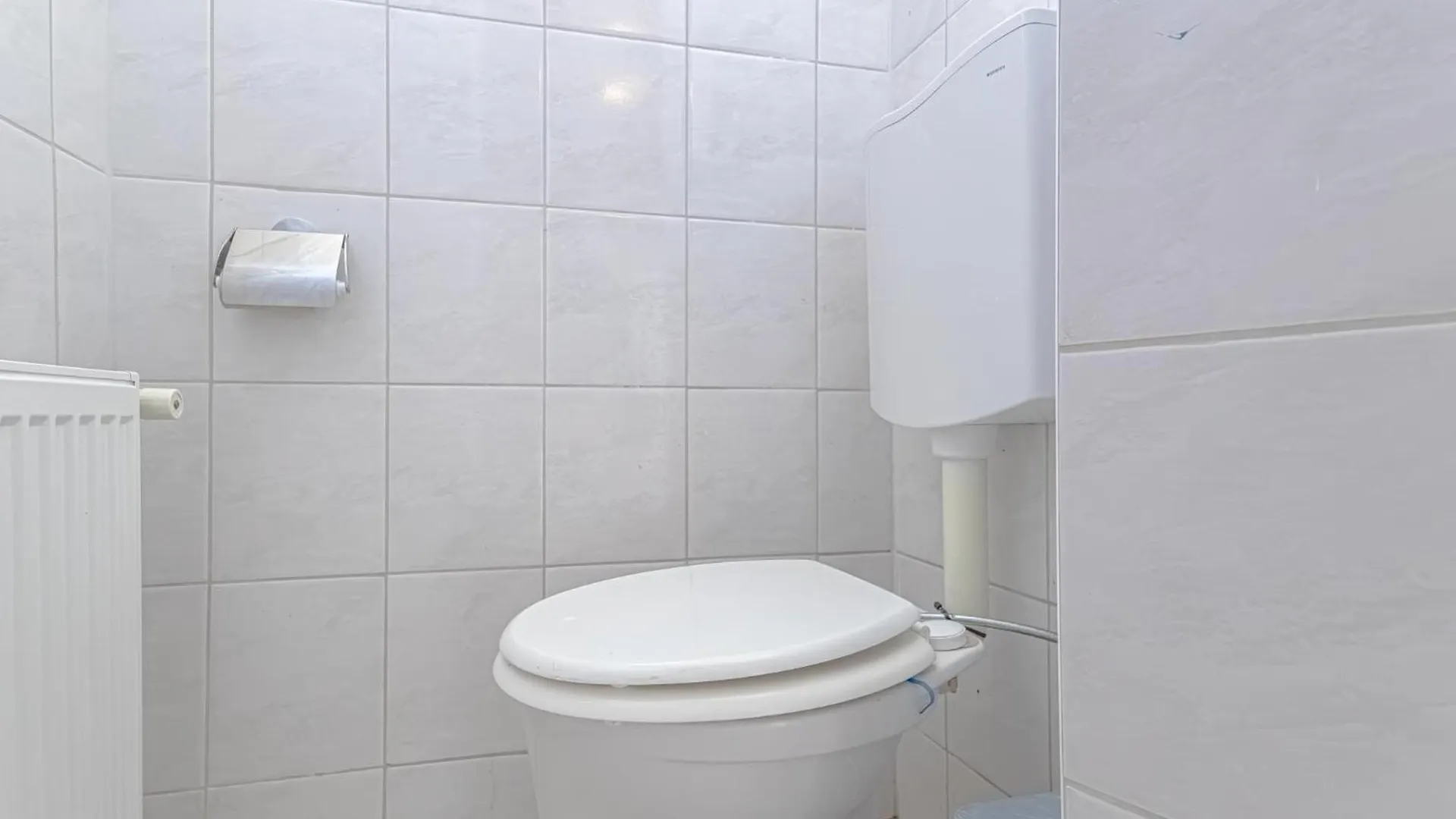 Modern Comfort 2-Bedroom, Near Westbahnhof Wien